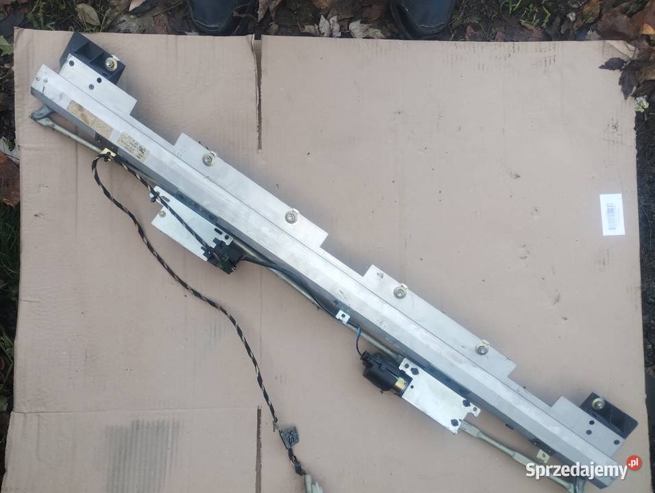 Elektryczna roleta tylnej szyby bmw e34 Wyposażenie wnętrza