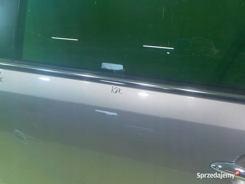 KIA SPORTAGE III 17 CRDI 11r 5D drzwi lewe przod Drzwi