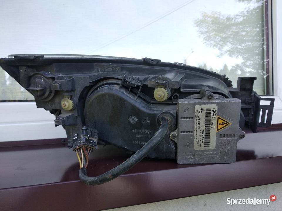 Ford Mondeo MK3 lampy przednie reflektory przód łódzkie Sieradz