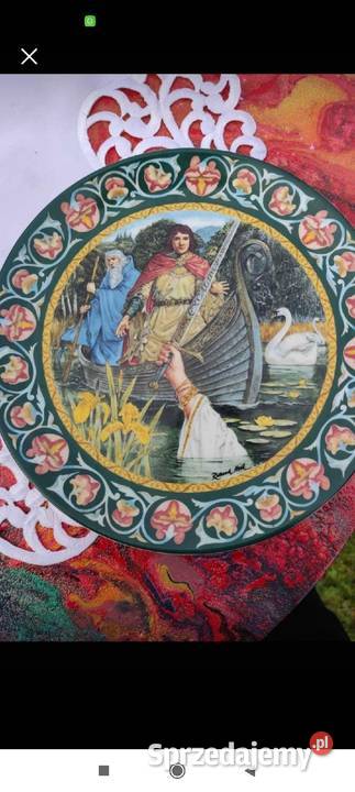 Kolekcjonerski talerz porcelanowy sygnowany Antyki łódzkie Pabianice