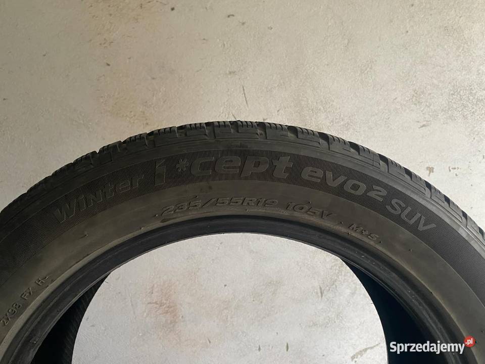 Opony zimowe Hankook 235x55x19 Sowia Wola Folwarczna sprzedam