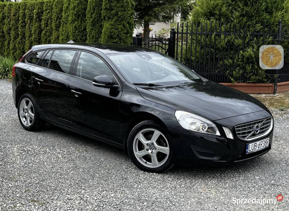 Volvo V60 D2