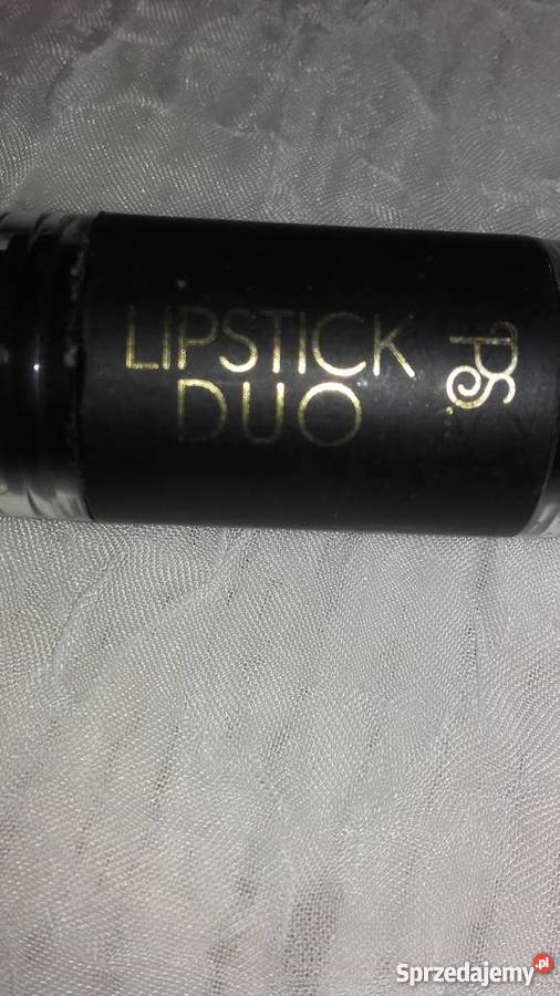 DWIE AMERYKAŃSKIE POMADKI MATOWE W JEDNYM