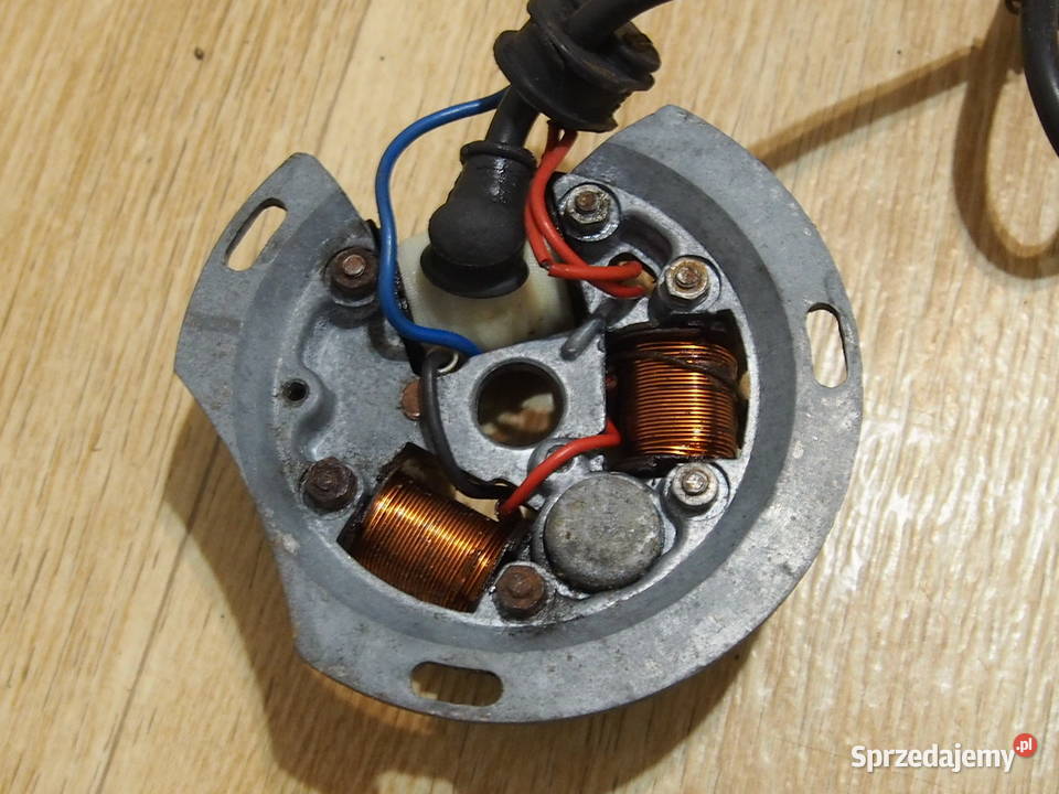 ROMET KOMAR MOTORYNKA ZAPŁON ISKROWNIK Szewna