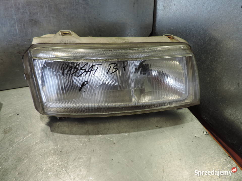 VW PASSAT B4 LAMPA PRAWA PRZEDNIA Rok produkcji 1996 Nowy Sącz