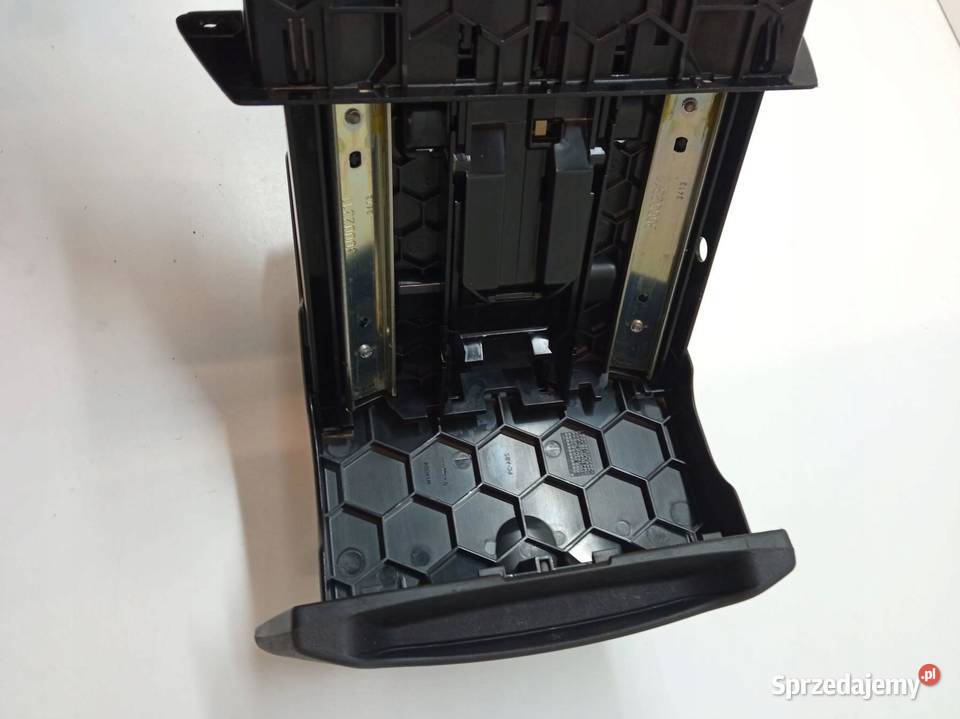 SCHOWEK NA DOKUMENTY MOVANO B 685601717R Renault sprzedam