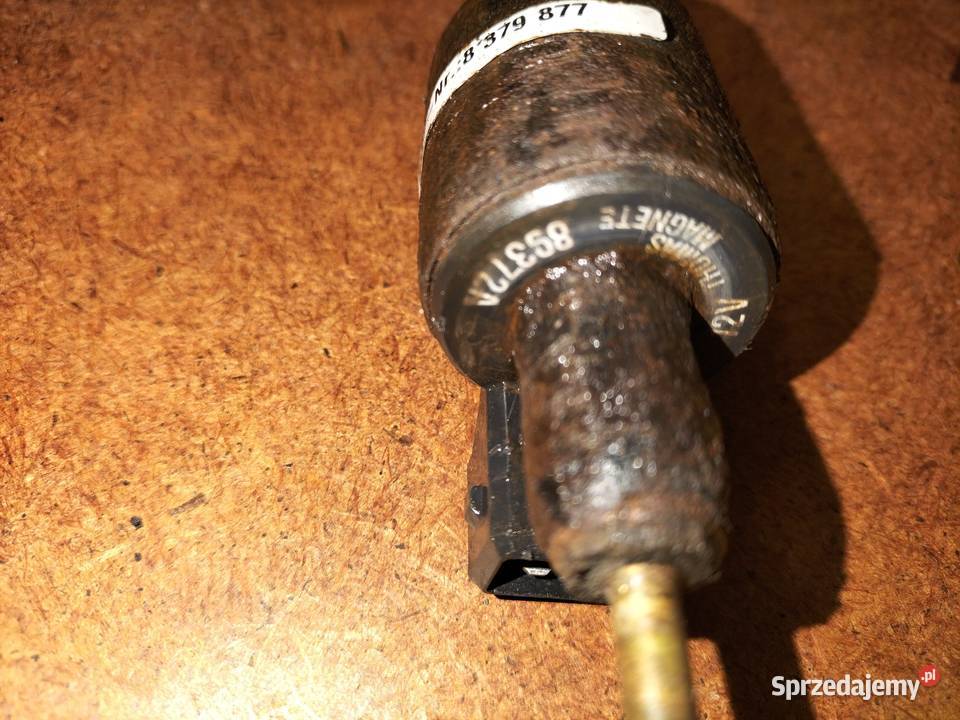 Pompka paliwa WEBASTO BMW E60 E61 E63 E64 E65 Poręba