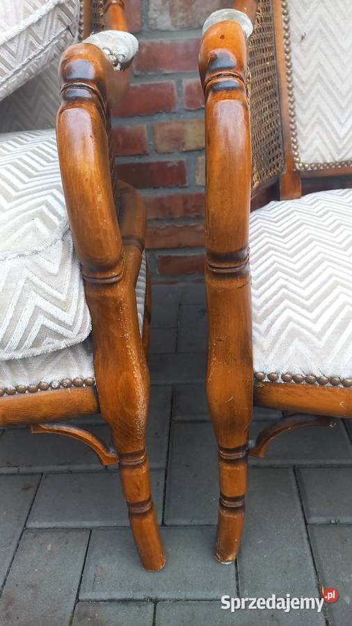 Fotel 2 orzechowy rattanowy z tapicerką beżową Gawroniec sprzedam