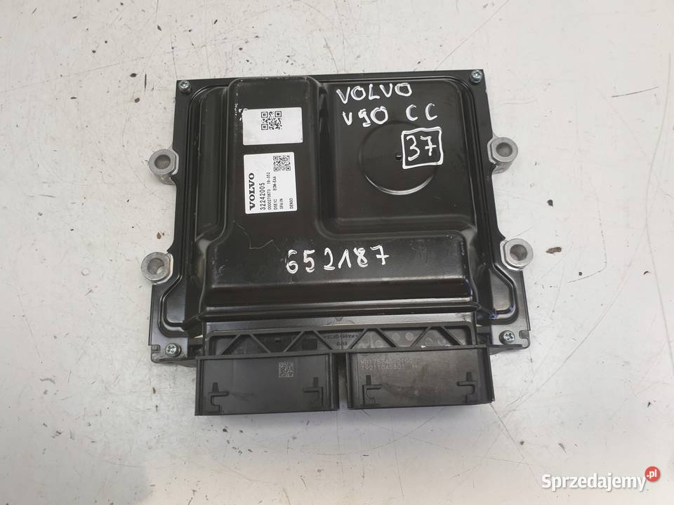 Volvo V60 II 20 D4 STEROWNIK SILNIKA komputer Komputery Chełm