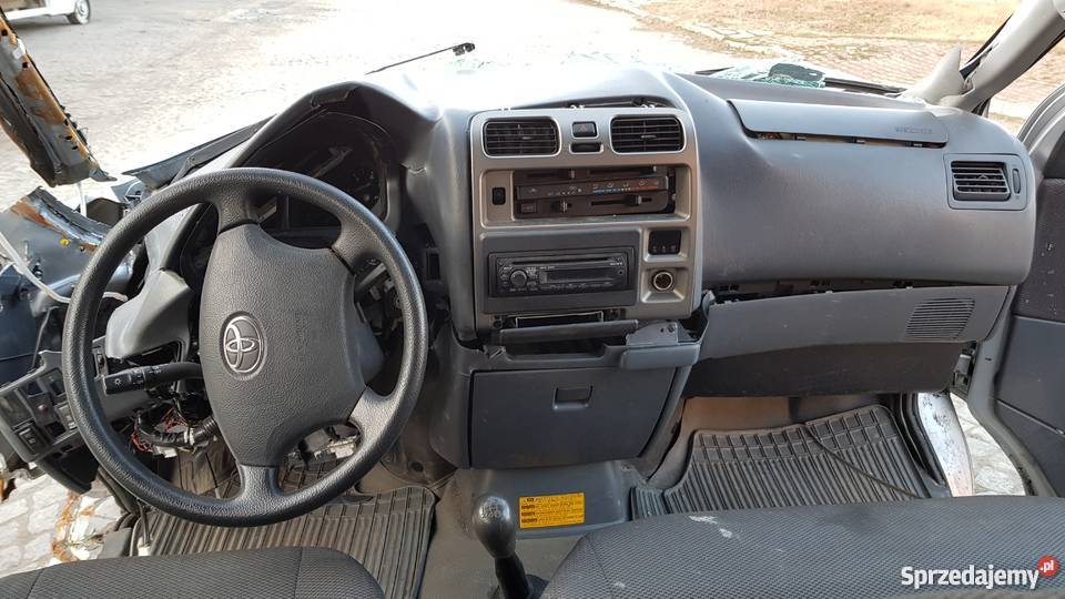 TOYOTA HIACE 2009 4X4 poduszka powietrzna Motoryzacja