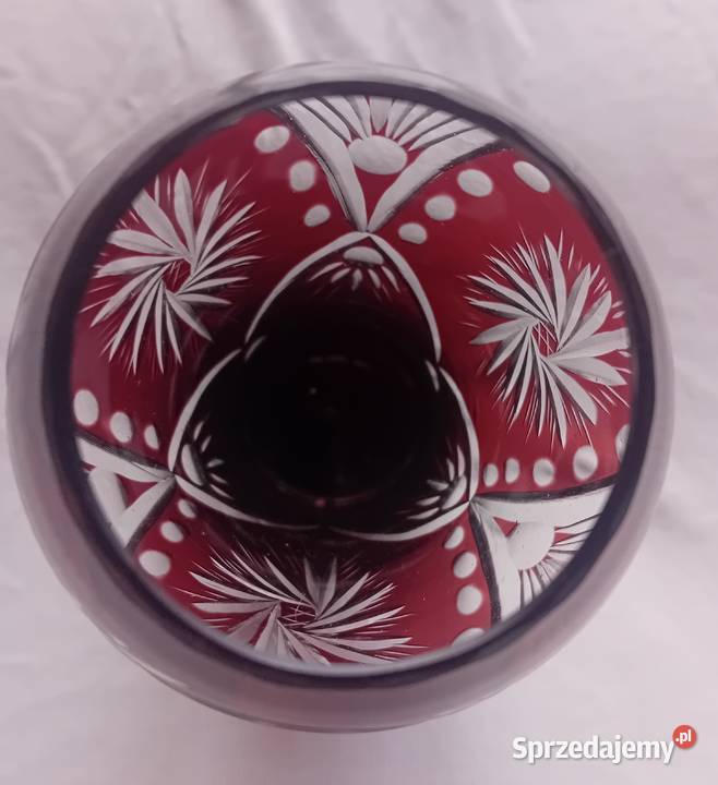 Rubinowy ręcznie szlifowany wazon kryształowy Porcelana i szkło Koźminek