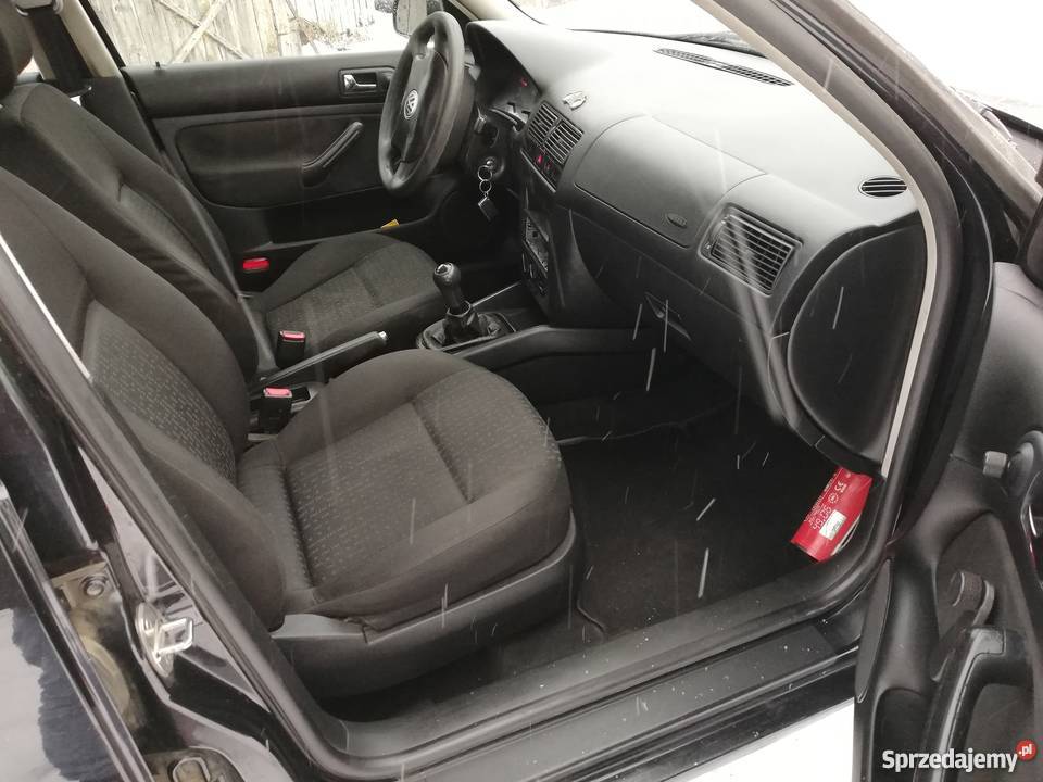 VW Golf 4 19SDI 2000r Czarny Bezwypadkowy Hatchback