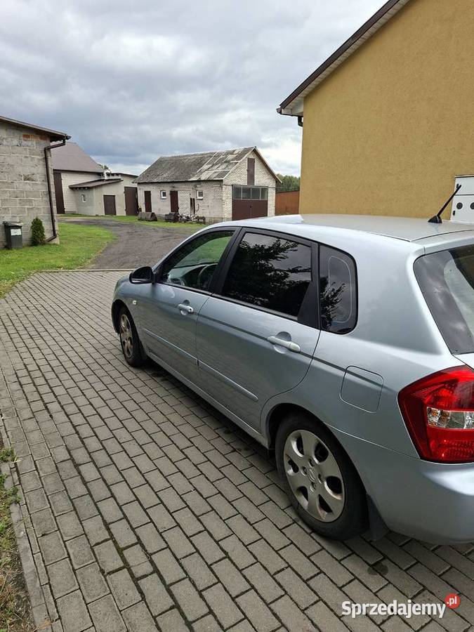 Kia Cerato LX 16 benzyna klimatyzacja Stare Kozłowo sprzedam