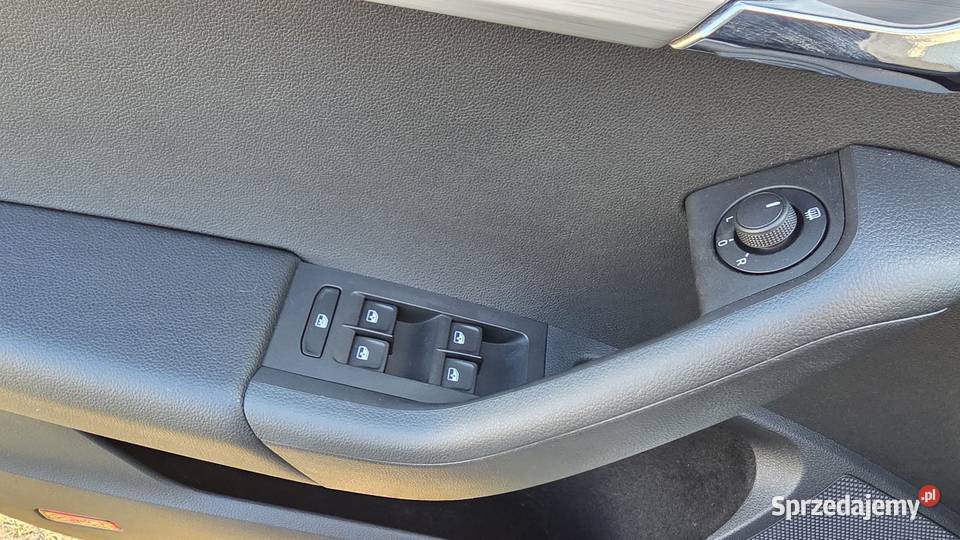 Skoda 16 wzorowy stan nawigacja Opole