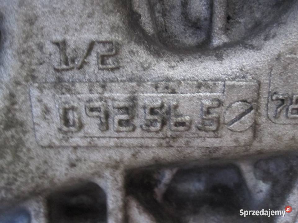 BMW 3 5 20 D N47D20C 177 09r blok silnika