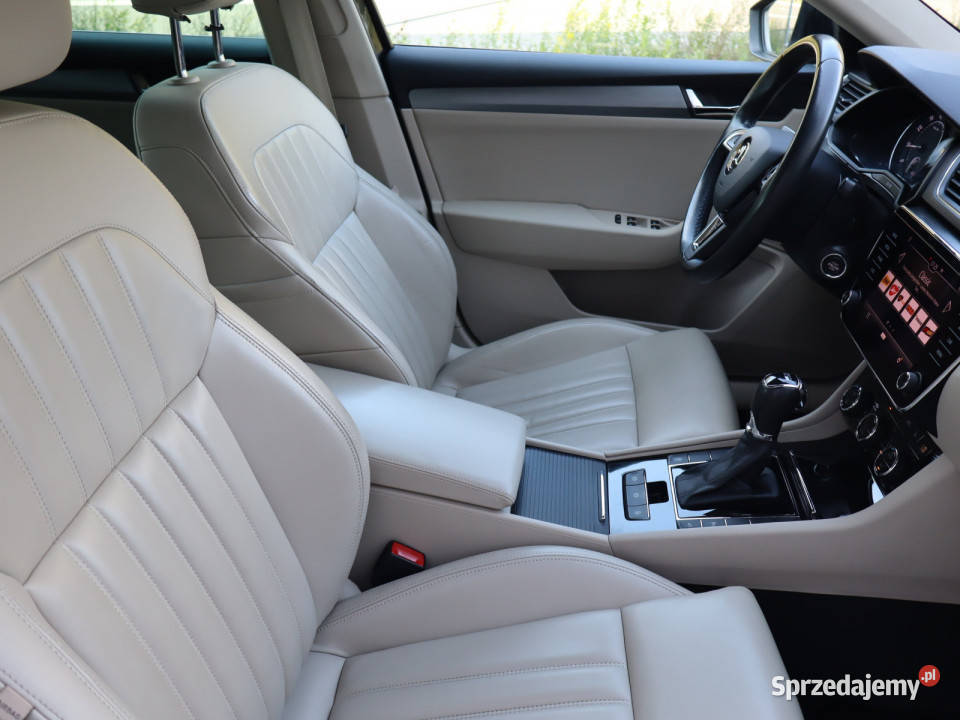 Skoda Superb 15 TSI ASR (kontrola trakcji)