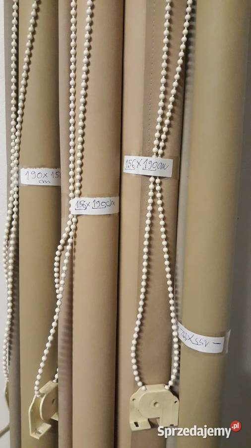 Rolety wewnętrzne używane cztery sztuki Izabelin B