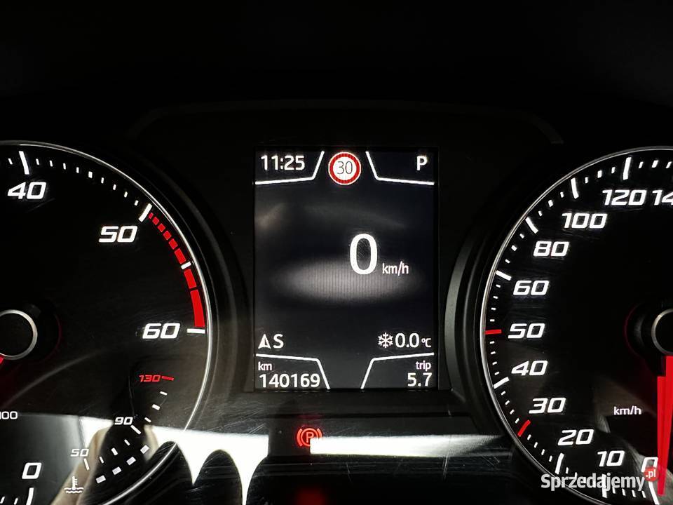 Seat Leon ST FR 20tdi 184DSG7 DCCACC Beats Audio diesel sprzedam