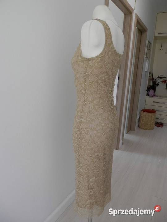 Sukienka Tiulowa Beżowa na Wesele Dopasowana Łomża sprzedam