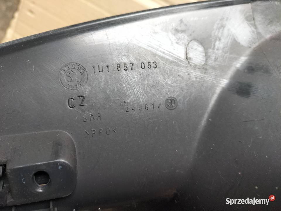 SKODA OCTAVIA 1 I 1U1857053 OSŁONA LICZNIKA Kamień-Kolonia
