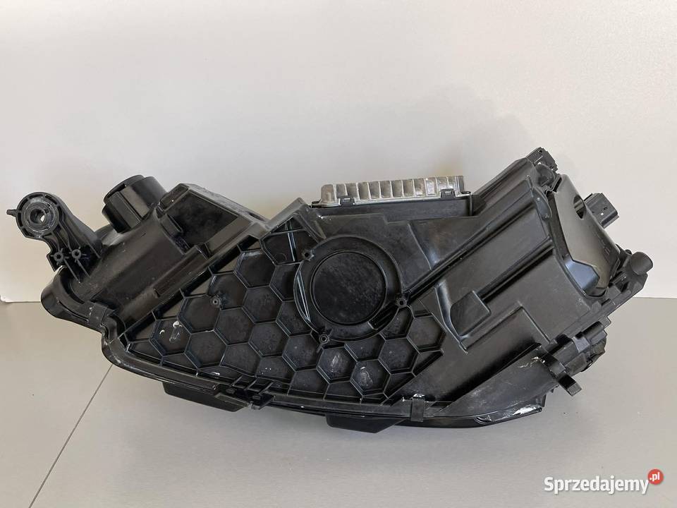 AUDI A5 RS5 PRAWA LAMPA PRZÓD LASER 8W6941086 Ostroróg sprzedam