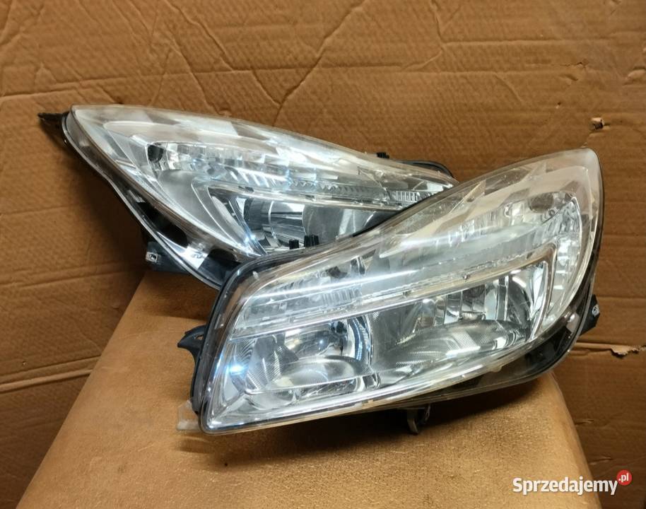 Przednie lampy Opel Insignia A