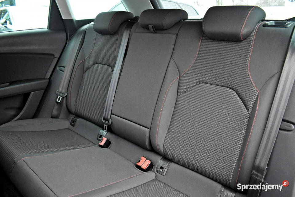 Seat Leon Bezwypadkowy Salon Polska Serwis ASO kurtyny powietrzne Leon Łódź
