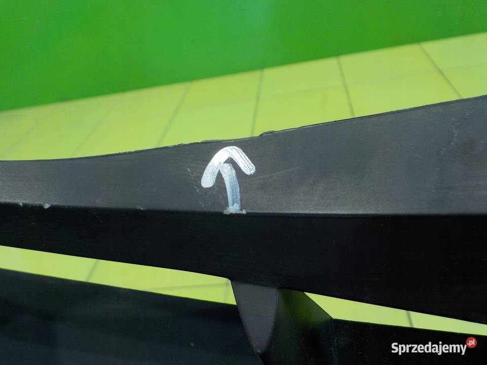 GRAND VOYAGER V 28 CRD AUT 10r 5D atrapa grill Suków sprzedam