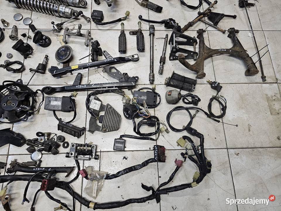Honda VT 500 E części vt500 bak koło lagi oś Motocykle na części Jelenia Góra