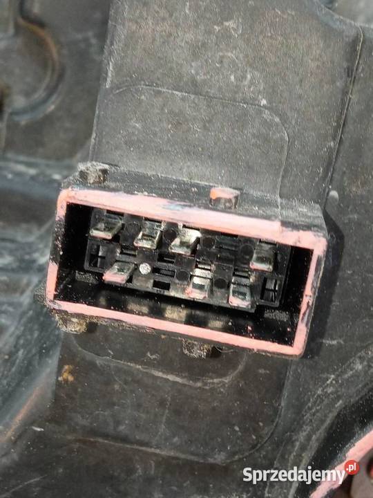 LAMPA PRZÓD LEWA EUROPA 89037601A Citroen C4 I sprzedam