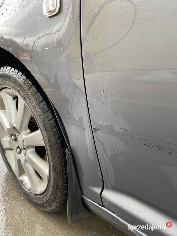 Toyota Avensis 20 D4D 327396km