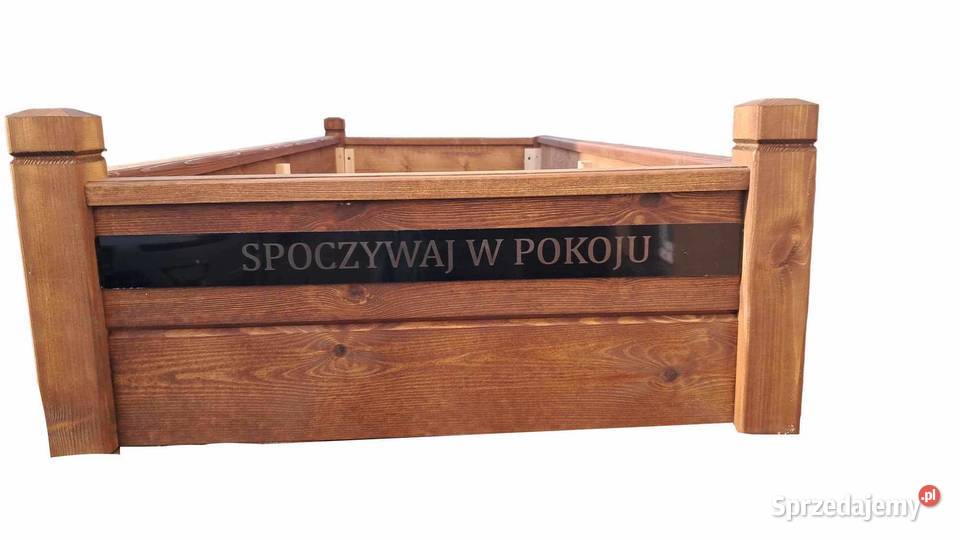 Drewniana obudowa grobu z sentaencja dibond Nowe Grodziczno