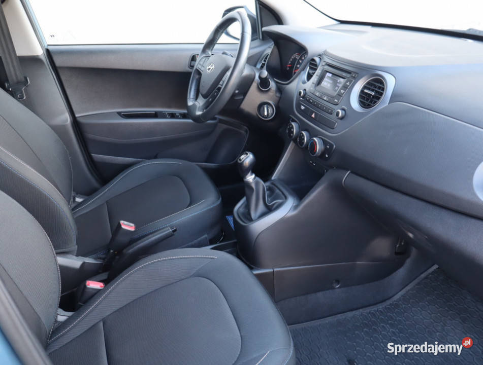 Hyundai i10 10