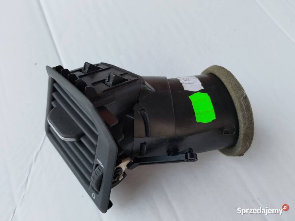 Volvo S60 V70 XC70 2006 kratka nawiewu boczna Wyposażenie wnętrza Błonie
