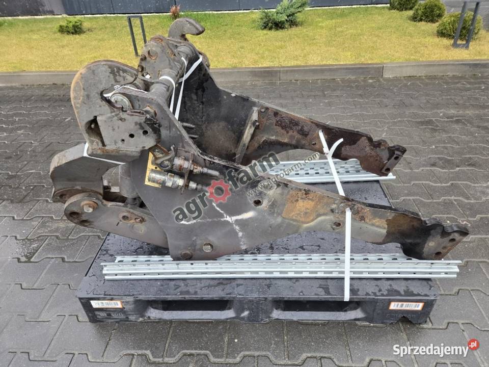 TUZ przedni podnośnik Renault Ares 556 RZ