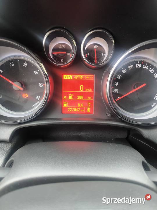 Opel Astra 20 CDTI 165 2014 Kombi Pełna Wrocław