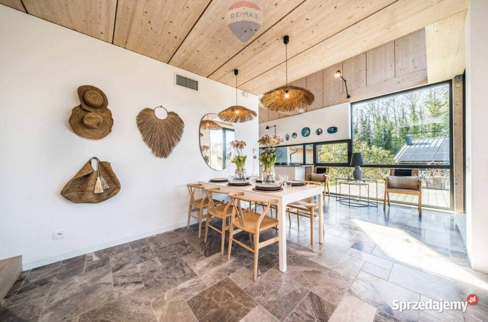 Unikalna architektura samym jeziorem wolnostojący Kołczewo
