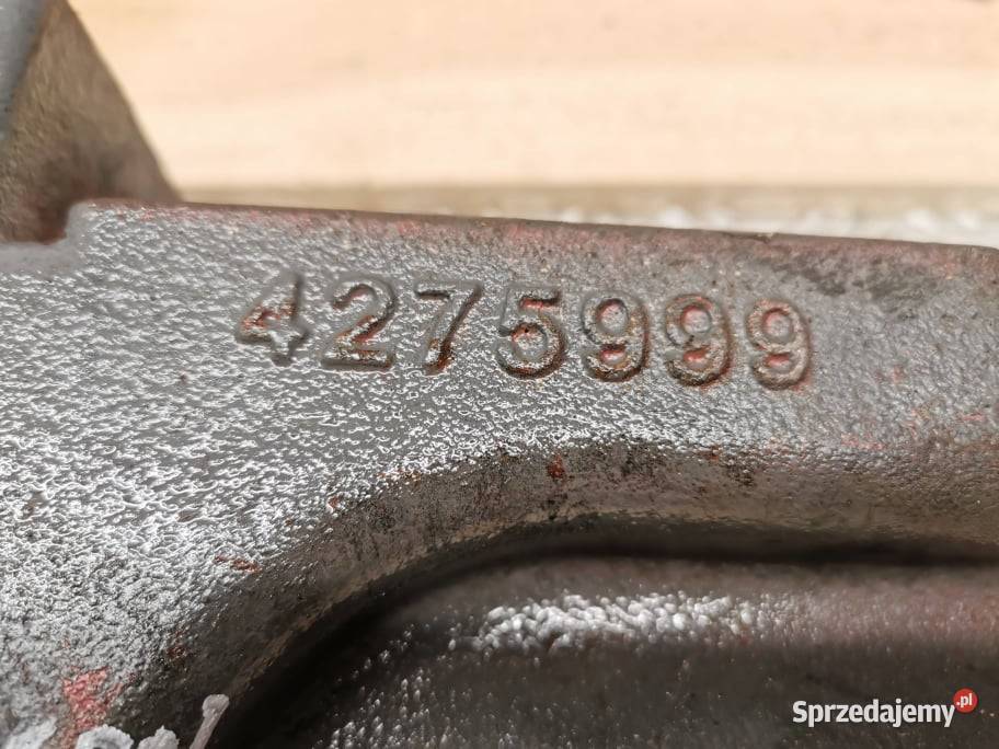 Massey Ferguson 8670 Ucho mostu Dana 4275999 Wilkowo