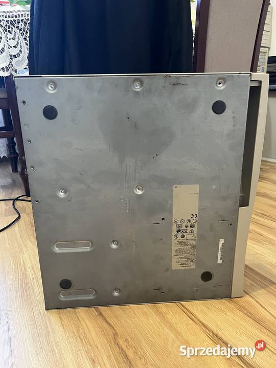 Zabytkowy komputer PC Compaq Deskpro 2000 5120