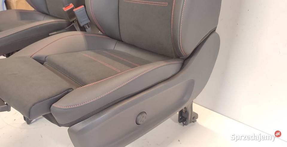 MERCEDES W247 FOTELE KANAPA 2024 A2479003714