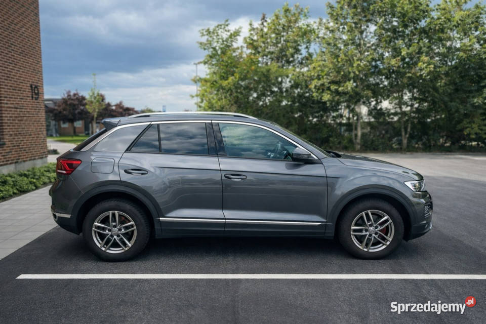 Volkswagen TRoc I 20172025 Sadlno