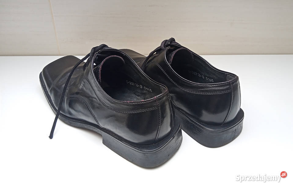 Buty półbuty pantofle męskie inna Mrzezino