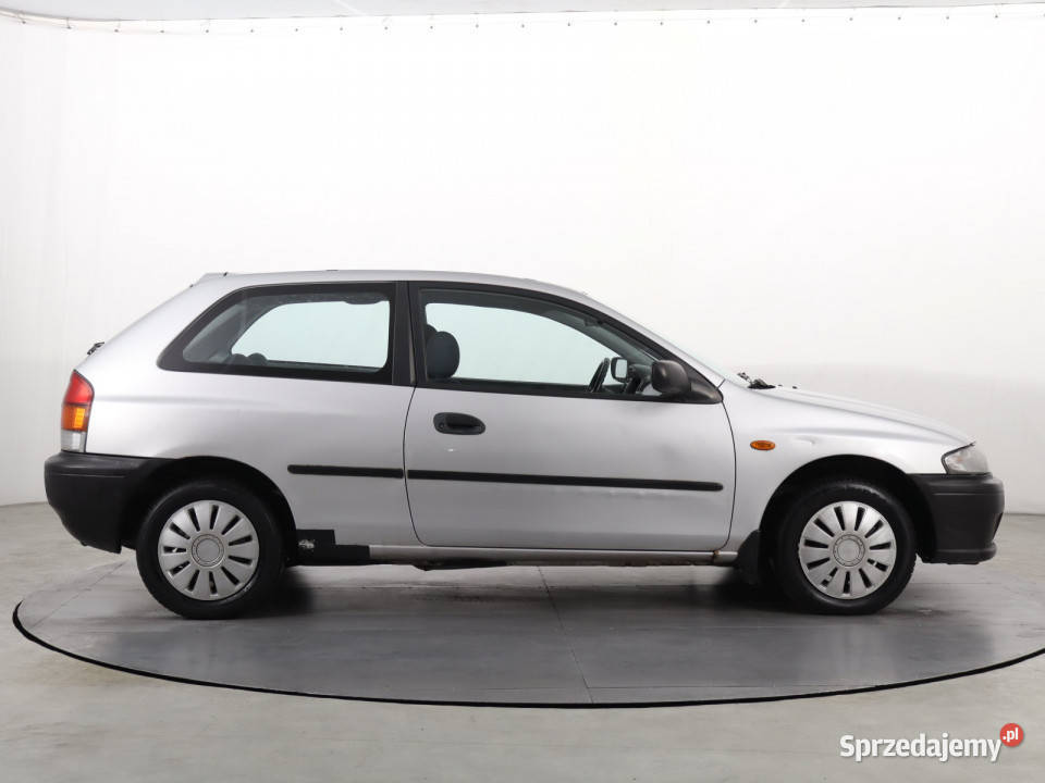 Mazda 323 13 16V Mazda Katowice