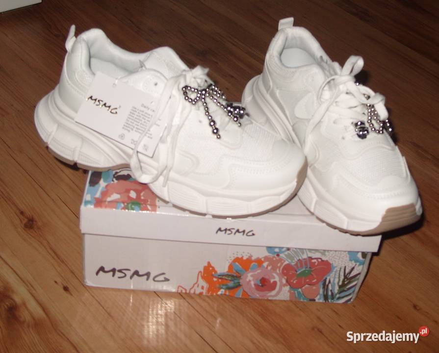 Adidasy Sneakersy ozdoby Miś kokardka siateczka 24cm Obuwie sportowe Rawicz
