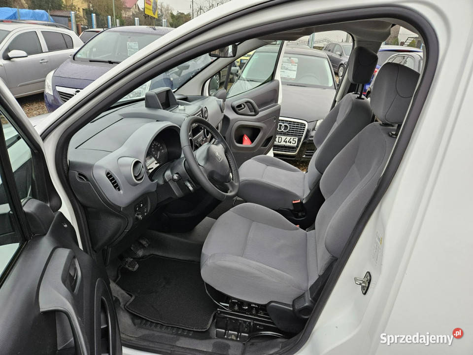 Peugeot Partner Brygadówka Opłacona Zadbana warmińsko-mazurskie