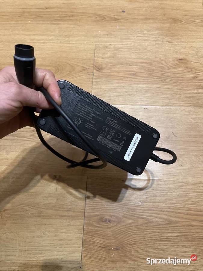 Ładowarka do ebike Yamaha Ładowarki sprzedam