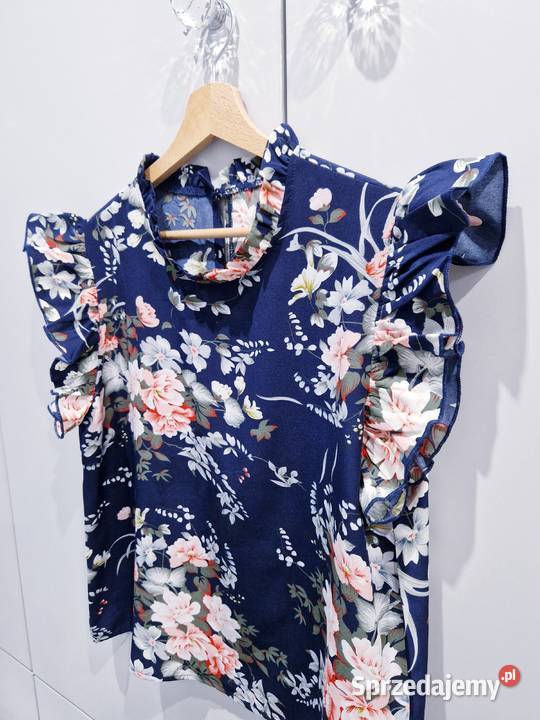 Praktycznie nowa kwiecista bluzeczka Rozmiar 38(M) Dąbrowa Górnicza