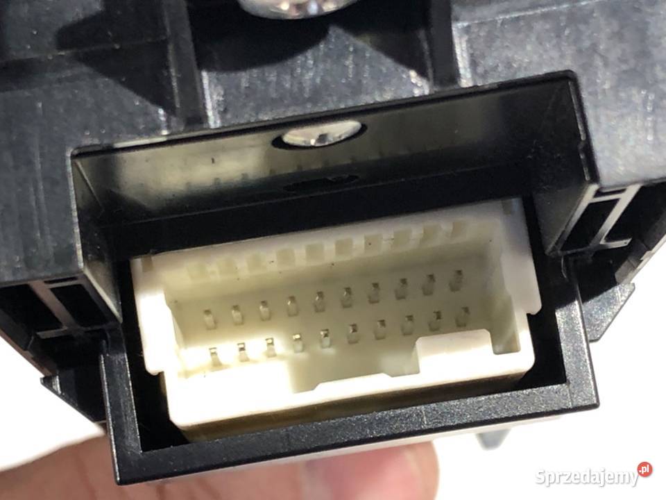 PRZEŁĄCZNIK SZYB TOYOTA COROLLA E21 8404002160 osobowe