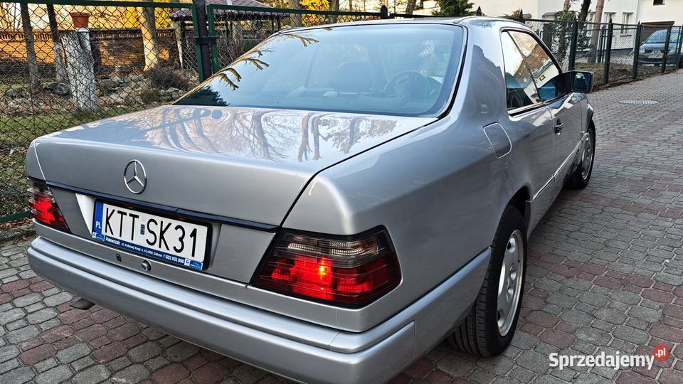 MERCEDESBENZ C124 E200 20 benzyna 136 1995r Zabrze