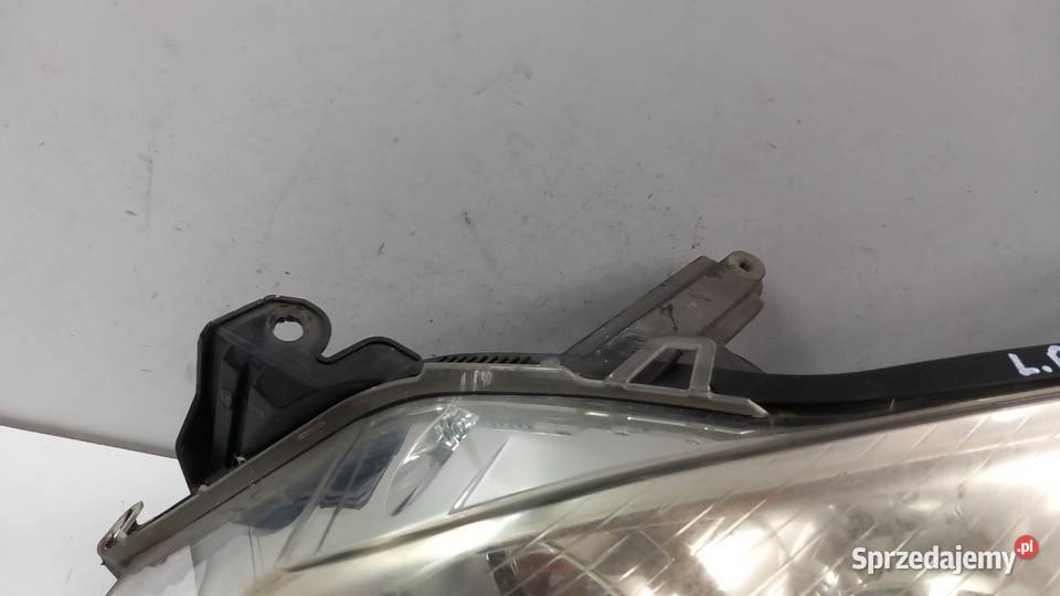NISSAN QASHQAI J10 LAMPA PRZÓD LEWA osobowe